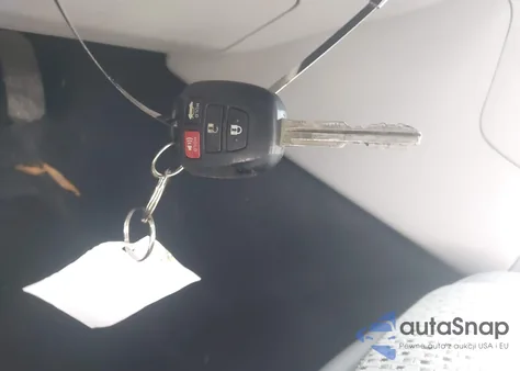 2014 Toyota Camry Le z USA, uszkodzony, nr VIN 4T4BF1FK5ER421882